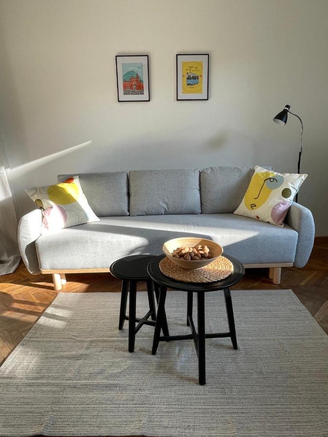 Old Town Nest Apartment Krakow Bagian luar foto